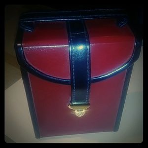 Vintage but new Jewelry travel case